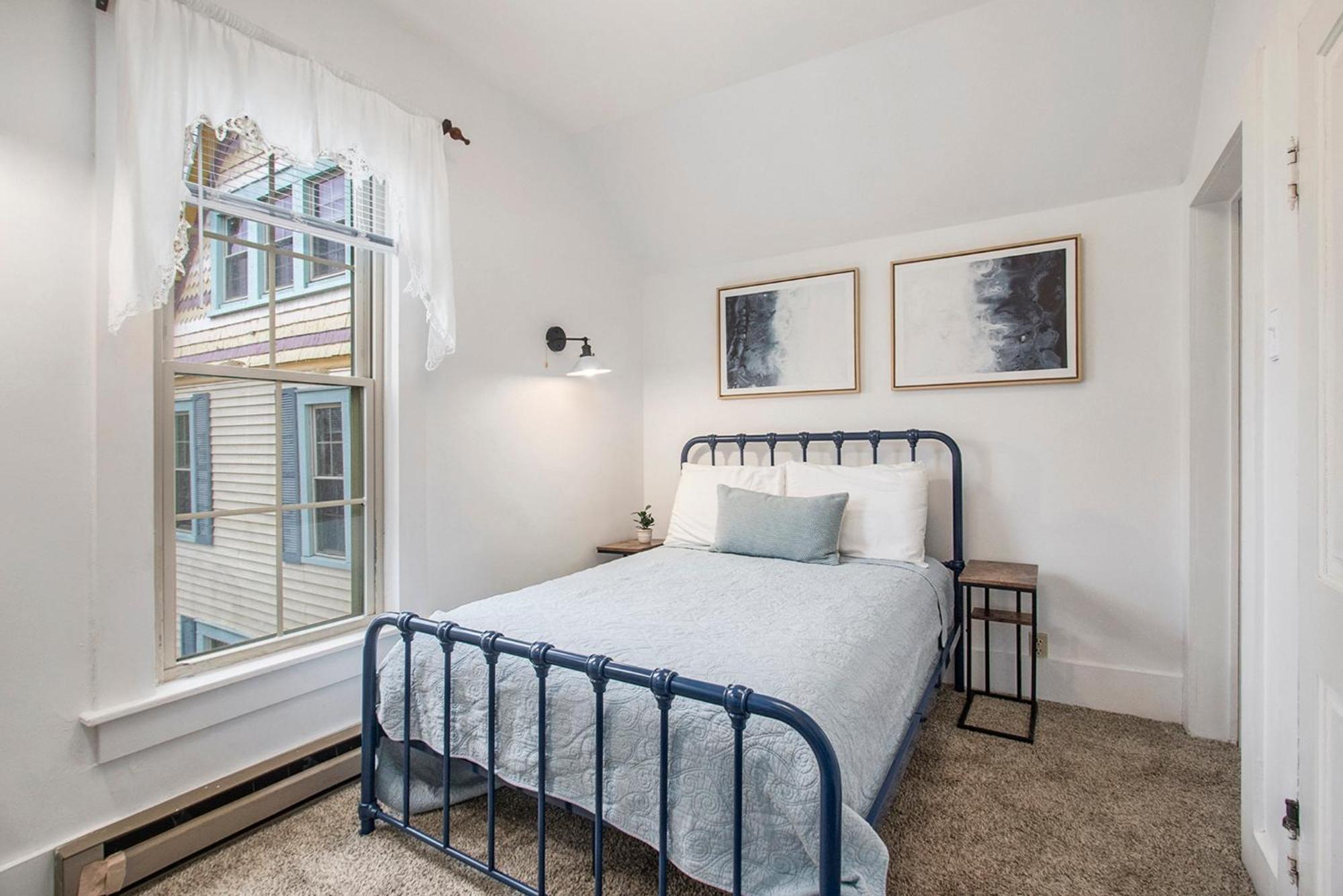 Bed & Breakfast Waters View *